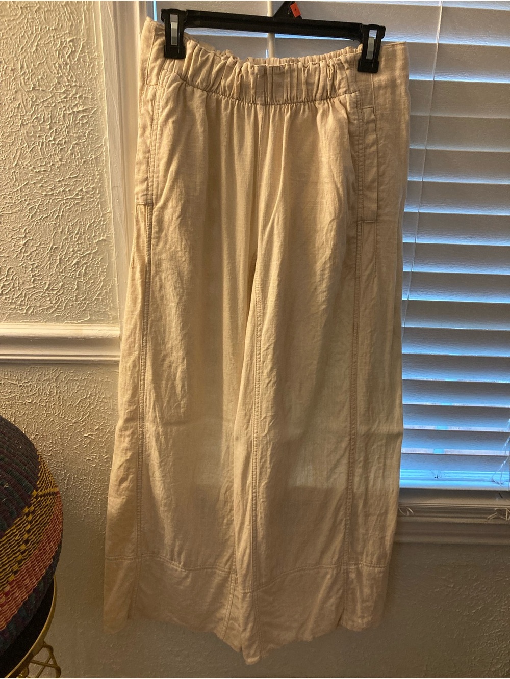 Free People Men's Elastic-Waist Casual Joggers in Cream